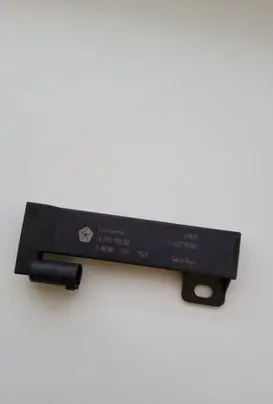 Dodge Challenger Keyless system antenna 2840891700300 68071978AA