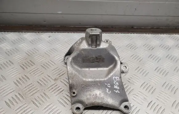 Audi Q5 SQ5 Engine mounting bracket 8W0199308R