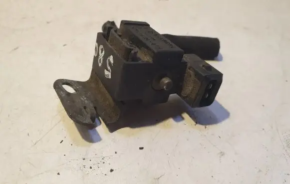 Volvo S80 Turbo solenoid valve 9470775 99T280