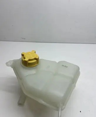Ford Fiesta Coolant expansion tank/reservoir 2S6H8K218AF