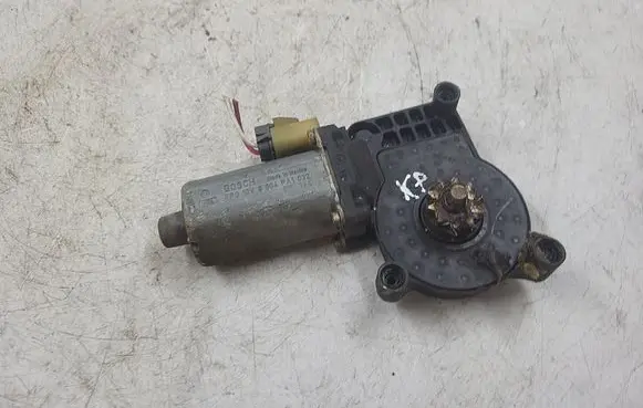 Mercedes-Benz ML W163 Front door window regulator motor 