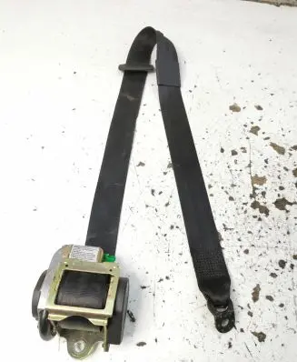 Audi TT Mk1 Front seatbelt 8N8857706 13041999 560547600