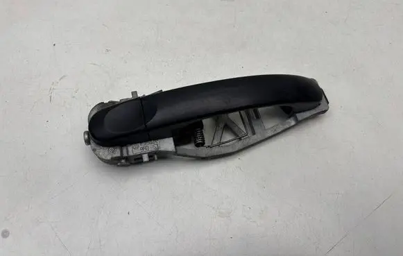 Volkswagen Touran II Rear door exterior handle 1T0837885B 1T0839885A