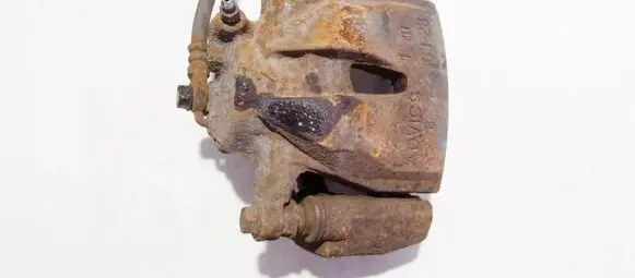 Toyota RAV 4 (XA30) Front brake caliper