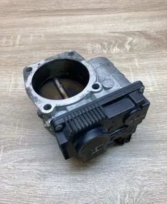 Nissan Quest Throttle valve SERA57601 RME7004C4807