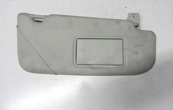 Nissan Qashqai Sun visor clip/hook/bracket 283twe8yfgq8467