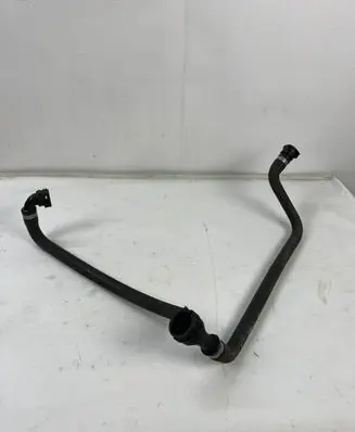 BMW 5 E60 E61 Engine coolant pipe/hose 7798498