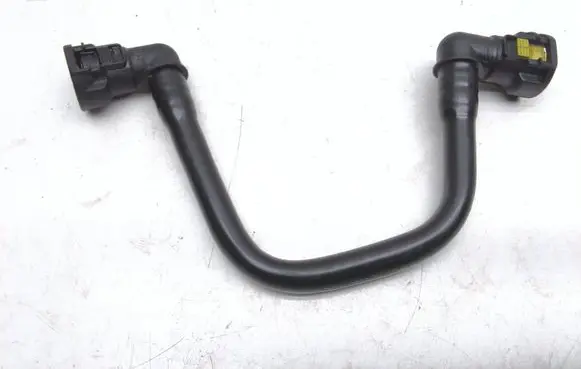 Volvo V70 Gearbox oil cooler pipe/hose 8G917890BC