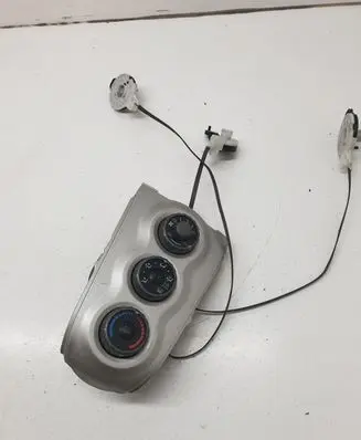 Toyota Yaris Climate control unit 554060D190
