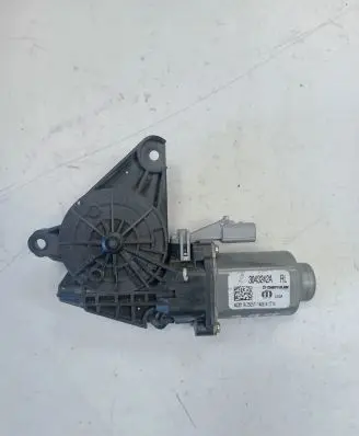 Chrysler Pacifica Rear door window regulator motor 3043242A 402811A250516