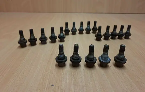 Nuts/bolts