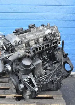 Mercedes-Benz C W203 Engine swap 611961