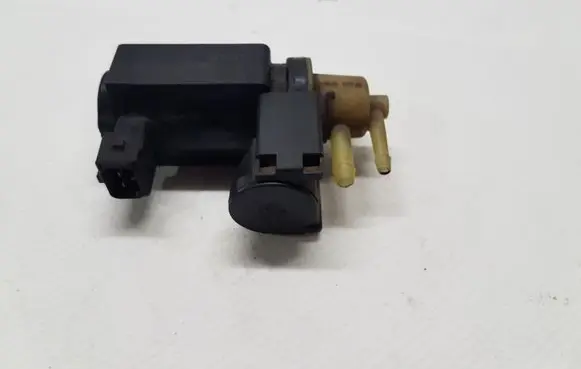 Hyundai i30 Turbo solenoid valve 351202A900 3512027050