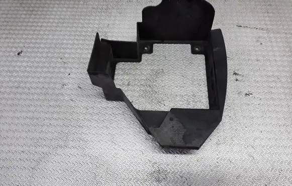 Nissan Primera Intercooler air channel guide 62685AV500