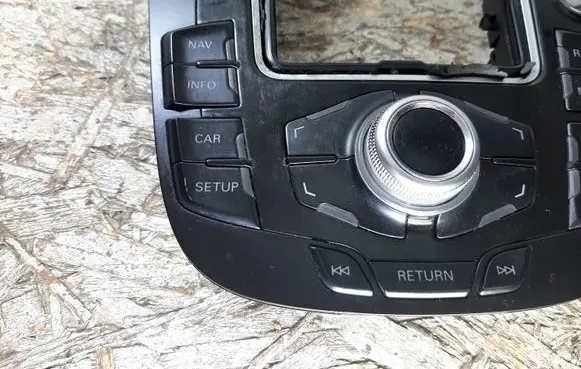 Audi A5 8T 8F Head unit multimedia control 8T0919609 90025244 000176603