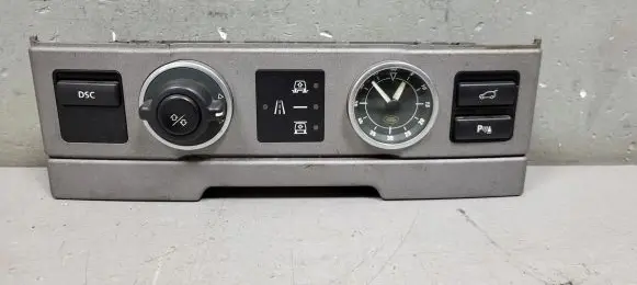 Land Rover Range Rover L322 Clock 0012392032