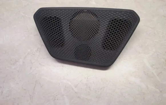 BMW 3 G20 G21 Dash center speaker trim cover 6831281 51456831281