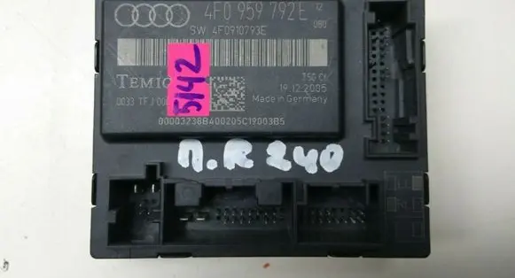Audi A6 S6 C6 4F Door control unit/module 4F0959792E