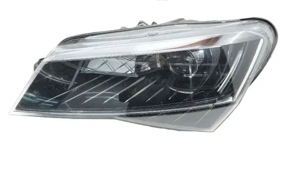 Skoda Superb B8 (3V) Headlight/headlamp 3V2941015A
