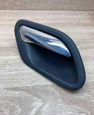BMW 7 E38 Rear door interior handle 8125514 RIGHTFRONT