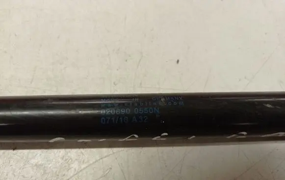 Volkswagen Golf Plus Tailgate/trunk strut/damper 0208900550N