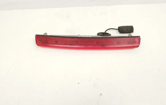 Toyota Avensis T250 Third/center stoplight
