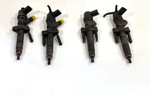 Opel Movano A Fuel injectors set 0445110141