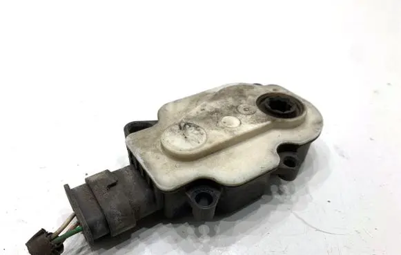 Peugeot 308 SW Other exterior part 9673420580