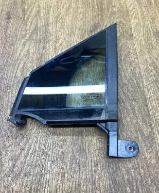 Volkswagen ID.4 Front door vent window glass four-door 11A845113