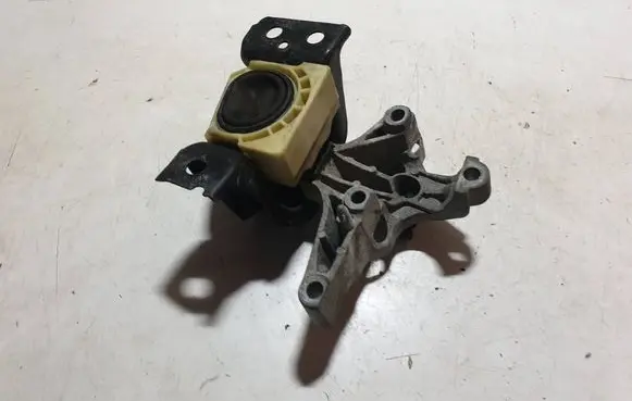 Renault Captur Engine mount bracket 112103095R