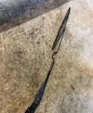 Opel Frontera A Rear wiper blade arm 