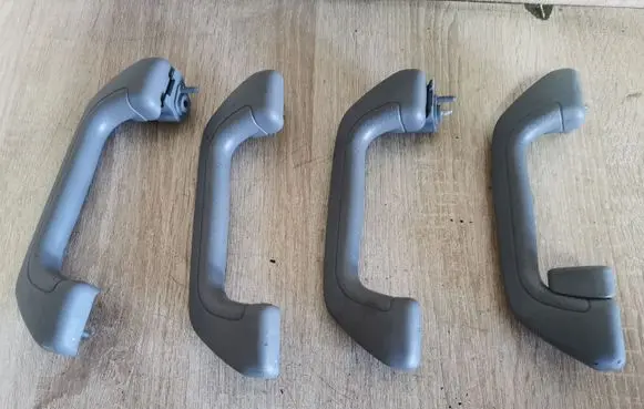 Honda CR-V Front interior roof grab handle