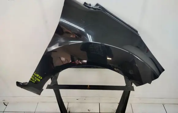 Ford Fiesta Fender