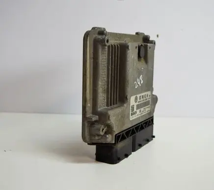 Volkswagen Golf V Engine control unit/module 03G906021HA