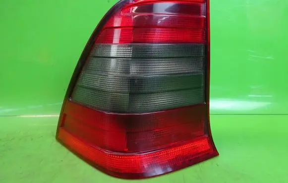 Mercedes-Benz C W202 Rear/tail lights