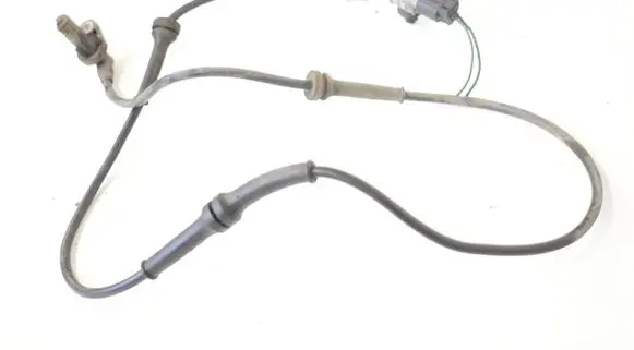 Mercedes-Benz ML W164 ABS brake wheel speed sensor 0265007924