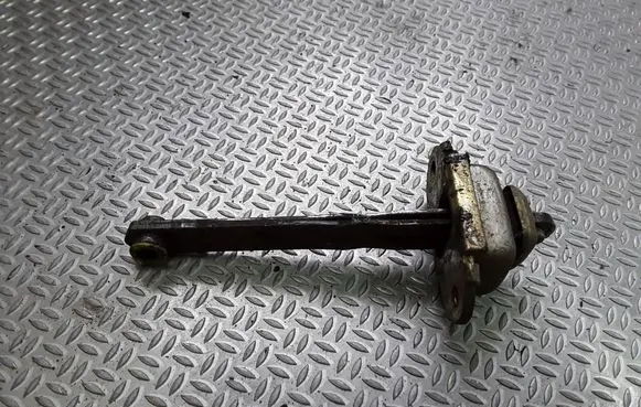 Nissan Terrano Front door check strap stopper