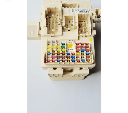 Hyundai Tucson TL Fuse module 91950D3610 HD3H0567 TL3610180124