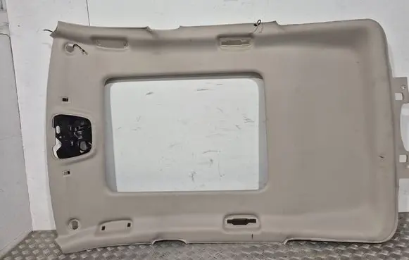 Jeep Grand Cherokee Headlining 
