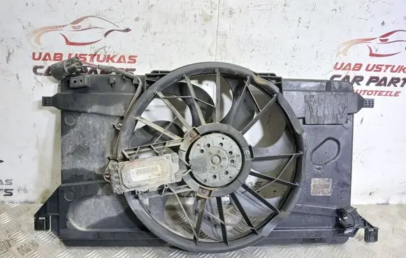 Ford Focus Electric radiator cooling fan 1137328558