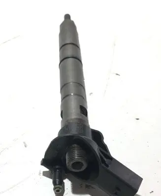 Audi Q7 4L Fuel injector 059130277Q