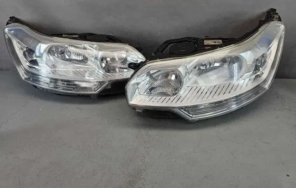 Citroen C5 Headlights/headlamps set 103419012843