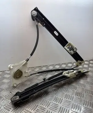 Volkswagen T-Roc Front window lifting mechanism without motor 2GA837461F