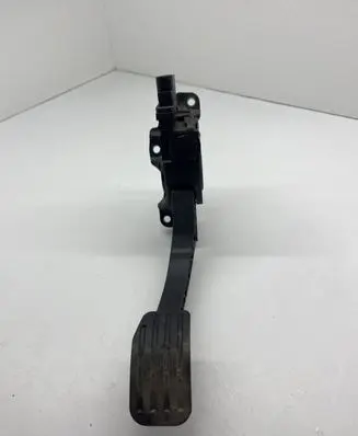 Ford Mondeo MK IV Accelerator throttle pedal 6G929F836RC