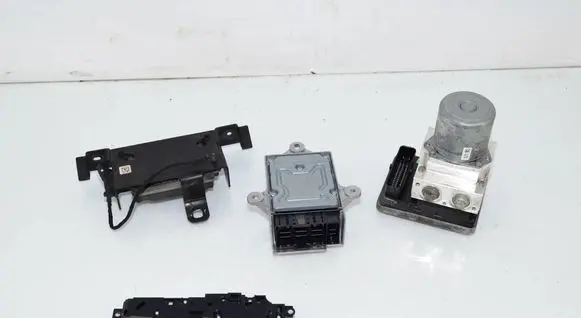 BMW 7 G11 G12 Distronic sensor radar 6886388 5A36089 34515A36089