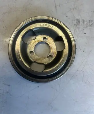 Peugeot 3008 II Crankshaft pulley 7638551