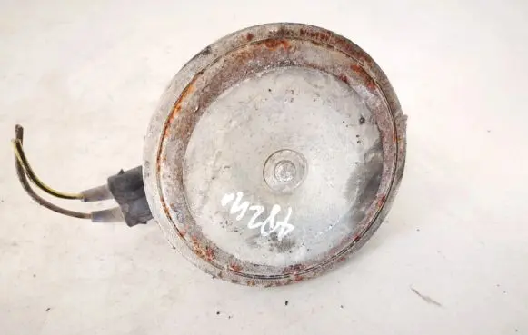 Volkswagen Golf III Horn signal e120011