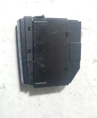 Toyota Avensis T250 Windscreen/window heater switch 8479005130C 03W50E MS50DA00074