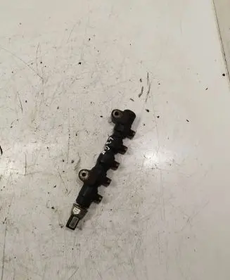 Peugeot 308 SW Fuel main line pipe 9654592680