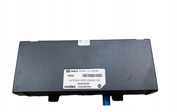 KIA Sportage Trunk lid opening control unit 96240R2050
